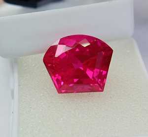 Pierre précieuse naturelle Zubeda Gems, saphir rose taille fantaisie, pierre de naissance de septembre, qualité supérieure, certifiée IGI, pour la fabrication de bijoux - Product Image 3