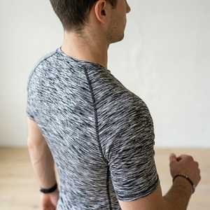<b>Custom</b> Men <b>Compression</b> Fitness Tee Half Sleeve High Stretch Athletic Gym Sportswear Performance Wear Sporty Blank Jersey - Product Image 3