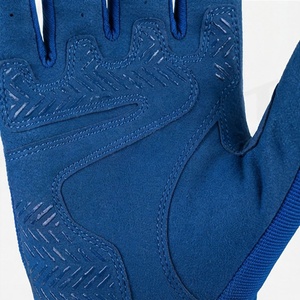 Equipo de Motocicleta de Cuero Personalizado para Invierno, Accesorios Transpirables para Conducir al Aire Libre con Características de Vestimenta Moderna - Product Image 6