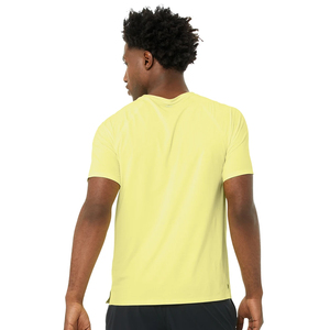 T-shirt de sport pour homme en coton écologique, respirant et à séchage rapide, style streetwear élégant, idéal pour l'entraînement, la gym, les activités de plein air et le quotidien. - Product Image 3