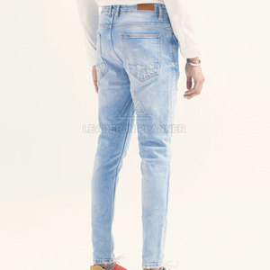 กางเกงขายดีสำหรับผู้ชาย น้ำหนักเบา สไตล์ลำลอง ผ้าคุณภาพพรีเมียม กางเกงยีนส์ผู้ชาย ผลิตในปากีสถาน - Product Image 3