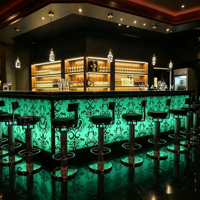 Nouveau design de comptoir de bar LED de luxe pour hôtel, salon, lounge à chicha, restaurant musical