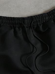 Conjunto Deportivo Personalizado con Logotipo, Estilo Urbano, Oversize, Transpirable, Ligero, Unisex, de Nailon, para Otoño, Chaqueta Cortavientos y Pantalones Deportivos - Product Image 3