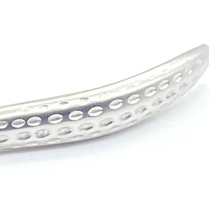 Coupe-cuticules pas cher en acier inoxydable, lames aiguisées pour la coupe des cuticules, coupe-cuticules de beauté, fabriqué au Pakistan - Product Image 6