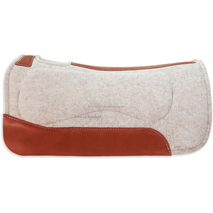 OEM ODM cheval équestre cheval équin approvisionnement équitation COWBOY RANCH WESTERN GREY feutre NUMNAH tapis de selle fourrure rembourré avec PATCH en cuir beige - Product Image 2