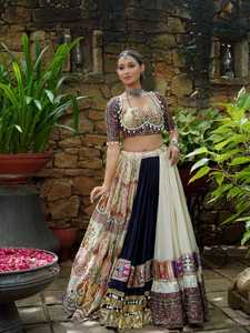 Ensemble Lehenga Choli traditionnel indien en coton mousseline avec broderie miroir et bordure en dentelle, pour mariage et fête, longueur ras du sol, coupe classique, pour femme - Product Image 2
