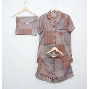 Conjunto de pijama corto de algodón estampado, elegante y cómodo para mujer, ropa de dormir suave de 3 piezas, conjunto de pijama de manga corta y pantalones cortos. - Product Image 5