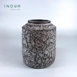 Ceramic Vase CRV15RDS1 Office Shopping Home Garden Wholesale Available Hand Carved Modern Mall Application Made In Vietnam