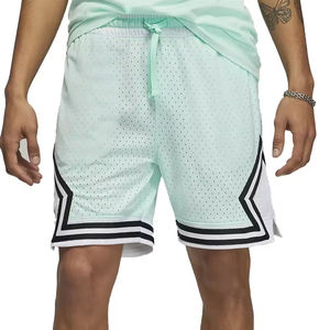 Shorts de basket-ball respirants pour hommes avec bande latérale et cordon de serrage, design sportif vert menthe - Product Image 1