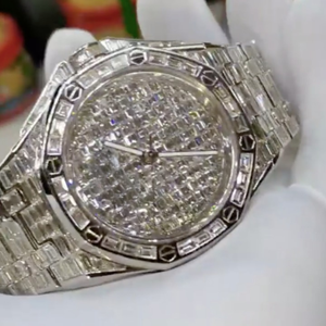 Montre de haute qualité personnalisée, sertie de diamants de laboratoire, en acier inoxydable, de la meilleure qualité, pour hommes - Product Image 3