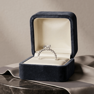 Bague de fiançailles personnalisable en or jaune 9K 14K 18K avec diamant de laboratoire taille ronde 1 carat, clarté VVS2, certifié IGI, excellente taille - Product Image 2
