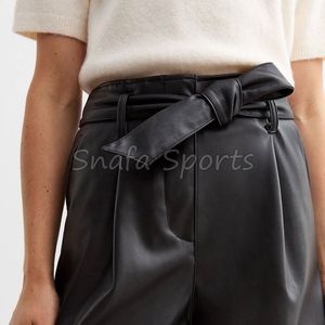 Shorts en cuir pour femmes les plus vendus, qualité supérieure, prix raisonnable, respirants, séchage rapide, shorts en cuir pour femmes en vente en ligne - Product Image 4