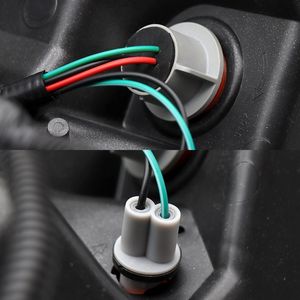 Gruppo Fari Alogeni Cromati per Volvo VNL VNM 2004-2018 e Volvo VN 2004-2015, Lato Destro/Passeggero, Lampadine Incluse - Product Image 4