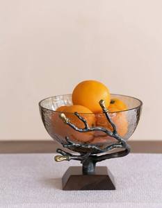 Frutero Decorativo de Latón con Diseño Artístico de Ramas y Flores, Base Metálica, Centro de Mesa de Lujo para Bodas y Pascua, Jarrón Decorativo para el Hogar - Product Image 3