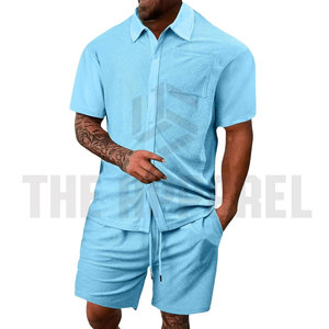 Conjunto de dos piezas para hombre, nuevo diseño, conjunto de verano para exteriores, corte ajustado, conjunto de camiseta y pantalones cortos transpirables de alta calidad para hombre. - Product Image 6