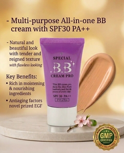 Fond de Teint Liquide Éclaircissant Naturel avec Protection Solaire et Correcteur pour le Visage, Formule Crème, Ingrédients Produits en OEM - Product Image 3