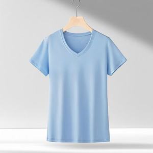 Camiseta de Mujer de Algodón Supima 100%, de Alta Calidad, Corte Regular, Cuello en V, Secado Rápido, Transpirable, Protección UV, MOQ Bajo - Product Image 2