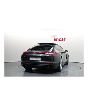 Para Porsche Panamera 3.0 AWD con Cámara Trasera, Asientos de Cuero, Modelo de Junio de 2020, 34,615 km - Product Image 4