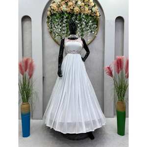 Robe de soirée de créateur Gown et Dupatta avec fil et séquence Travail Taille XL - Product Image 1