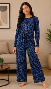 Conjunto de Ropa de Dormir Ecológica Stockify, Cómodo Traje de Noche para Mujer, Elegante Ropa de Dormir para Uso Diario - Product Image 3