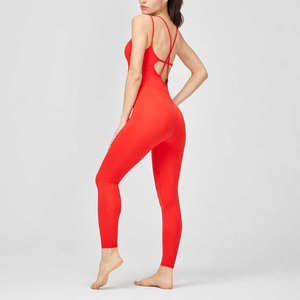 Offre Spéciale – Ensemble 2 Pièces Personnalisé pour Femme : Combinaison de Sport Solide, Idéale pour le Fitness, la Gym et le Yoga – Écologique et Respirante - Product Image 3