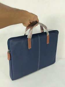 Maletín para Portátil ORKID con Asas de Rexine, Impermeable, de Poliéster, Estilo Casual, Tipo Bandolera y Bolso de Mano - Product Image 2