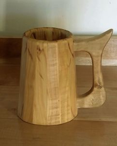 Mug en bois sculpté artisanal - Product Image 4