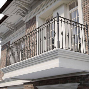 Pourquoi les balustrades de balcon en fer forgé de luxe sont le meilleur investissement pour une façade extérieure de maison sécurisée et visuellement saisissante. - Product Image 1