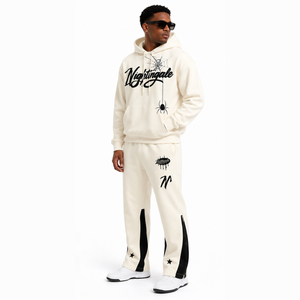 Conjunto Deportivo Personalizado con Logotipo, Sudadera con Cierre y Pantalones Deportivos de Algodón, Estilo Urbano para Invierno - Product Image 2