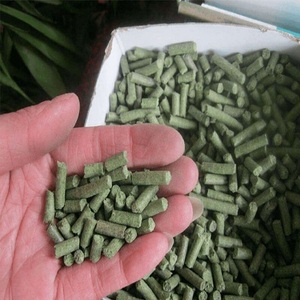 Granulés d'alfalfa naturels pour l'alimentation du bétail, offrant une nutrition pratique avec un transport, un stockage et une alimentation faciles - Product Image 3