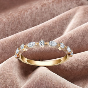 Bague de fiançailles et de mariage pour femme en or 14k 18k, sertie de moissanite VVS taille ovale, monture à griffes, plaqué rhodium, solitaire avec halo, bijoux fins tendance - Product Image 3