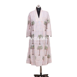 Robe longue pour femme 100% coton faite à la main, imprimé floral au bloc, taille naturelle, lavable, style décontracté élégant, idéale pour les fêtes et les demoiselles d'honneur - Product Image 1