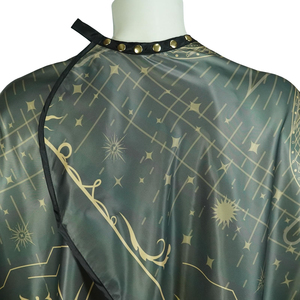 Capa de Peluquería de Poliéster Cómoda y de Alta Calidad con Logotipo Personalizado para Estilistas y Barberos - Product Image 3