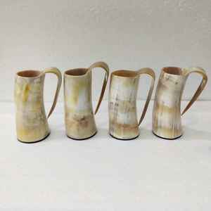 Taza de Cuerno Vikinga Hecha a Mano, Ecológica y de Primera Calidad, Lujosa Taza de Bebida de Cuerno de Búfalo para Coleccionistas y Decoración a Bajo Precio - Product Image 1