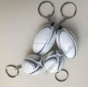 Porte-clés en PU promotionnel, doux, avec personnalisation de la marque - Product Image 4