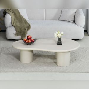 Mesa de centro Vandana Silver Comfort de forma orgánica en microcemento color crema - Product Image 2