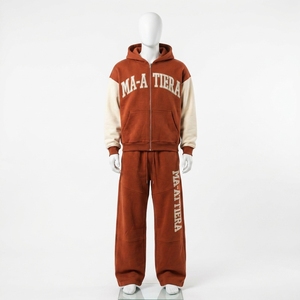 Conjunto Deportivo de Dos Piezas Personalizado para Hombre, Sudadera con Capucha y Cremallera Completa en Bloques de Color y Pantalones Deportivos de Pierna Ancha - Product Image 3
