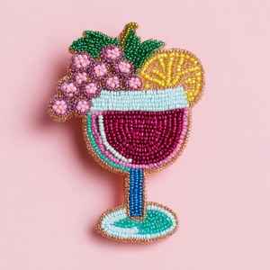 Broche artisanale perlée sur mesure, décorative et de qualité supérieure pour manteau et sari, à prix avantageux - Product Image 3