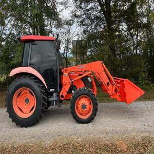 Tracteur d'occasion japonais Kubota M7040 70 ch 4x4, mini-tracteur compact japonais, matériel agricole - Product Image 1