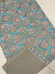 Écharpes en soie brodées à la main de luxe, motif camouflage, légères, vintage, multifonctionnelles, châles pour femmes, artisanat artisanal - Product Image 2