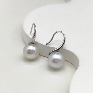 ต่างหูมุกน้ำจืดธรรมชาติขนาด 9-10 มม. ความเงางามสูง ทรงกลม สะท้อนแสง ขนาดใหญ่ โปร่งใส - Product Image 2