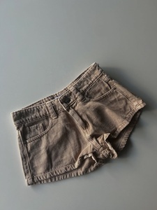 Shorts en jean marron vintage de haute qualité, en coton délavé, taille haute pour femme - Product Image 4