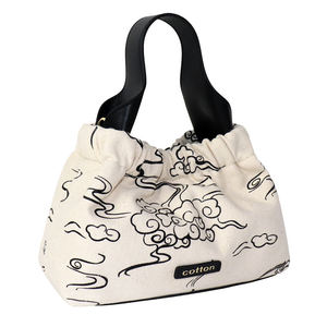 Bolso Tote de Alta Calidad con Diseño de Bordado Único y Exclusivo con Patrón de Espinas para Compras y Desplazamientos - Product Image 6