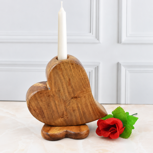 Hermosa Colección de Candelabros Decorativos de Metal, Latón, Aluminio, Hierro y Madera para el Hogar y Centros de Mesa para Bodas de Falah International - Product Image 2