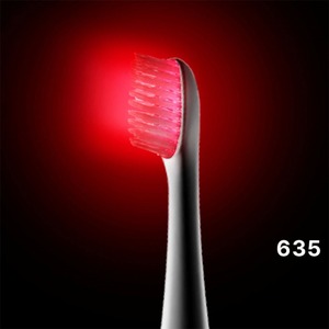 Cepillo de dientes recargable iBright Air de iBrush, tamaño compacto, aprobado para llevar en viajes, compañero ideal para el cuidado dental. - Product Image 3