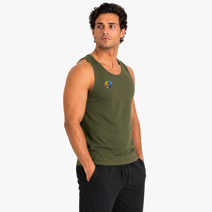Tissu estival frais pour un confort quotidien avec un débardeur pour homme offrant un soutien doux pour les promenades estivales et les activités sportives. - Product Image 2