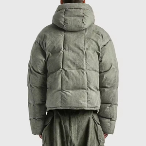 ALLIGNED INDUSTRY Manteau matelassé décontracté pour homme, couleur unie, à capuche, beige, avec fermeture éclair sur le devant, coupe droite ou ajustée - Product Image 2