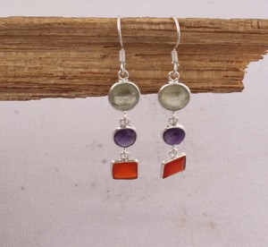 Pendientes de Plata de Ley 925 con Prehnita Natural, Amatista y Cornalina, Diseño de Tres Niveles, Hechos a Mano, Venta al Por Mayor - Product Image 3