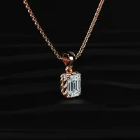 Pendentif en diamant taille émeraude avec bordure torsadée, breloque en or rose massif, collier tendance pour mariée ou anniversaire