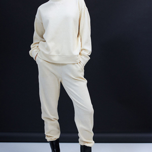 Ensemble de survêtement deux pièces uni à manches longues et col rond, comprenant un sweat à capuche et un pantalon de jogging - Product Image 5